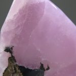Aragoniet, roze, uit Pakistan (Soham)