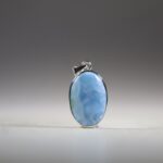 Larimar hanger