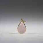 Maria Magdalena Opaalkwarts hanger (gold plated)