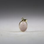 Maria Magdalena Opaalkwarts hanger (gold plated)