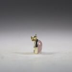 Maria Magdalena Opaalkwarts hanger (gold plated)