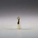 Mangano Calciet hanger (gold plated)