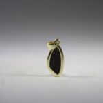 Opaal Triplet Hanger (gold plated)