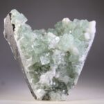 Apofylliet Aqua groene met witte Stilbiet