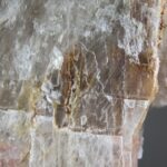 Agnitiet Maria glas (heldere seleniet) met Hematiet, Engelensteen