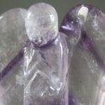 Amethist engel met fantomen