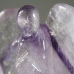 Amethist engel met fantomen