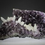 Amethist met Starburst Calciet