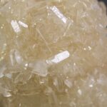Apofylliet (Zeegroene) met Stilbiet en daarop Calciet kristalletjes (Realisatie)