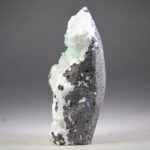 Aqua groene Apofylliet met witte Stilbiet