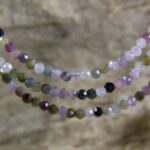 Elbaiet / veelkleurig Toermalijn ketting 2 mm
