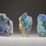 Lavendel Amethist met Fluoriet uit Erongo, Namibië (uitverkocht)