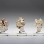 Gouden Enhydro kristal of Petroleumkwarts