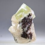 Apofylliet (groene) met Stilbiet en soms Heulandiet (Hieros Gamos)