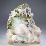 Apofylliet (groene) met Stilbiet en soms Heulandiet (Hieros Gamos)
