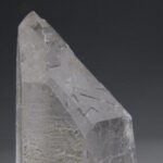 Innovation crystal (Lemurians met zilverkleurige coderingen)
