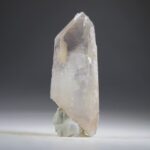 Innovation crystal (Lemurians met zilverkleurige coderingen)