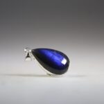 Labradoriet Hanger (blauw)