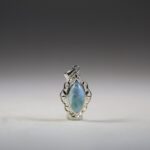 Larimar Hanger
