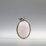 Mangano Calciet hanger