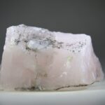 Mangano Calciet Ruw