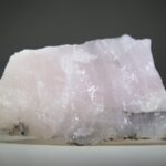 Mangano Calciet Ruw