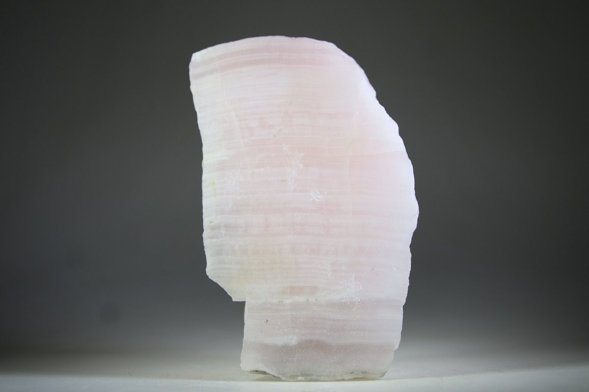 Mangano Calciet Ruw