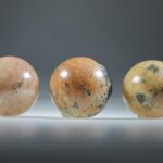 Calciet Oranje met Epidoot uit Madagaskar