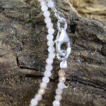 Perzik Maansteen ketting 2 mm
