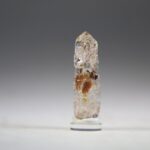 Gouden Enhydro kristal of Petroleumkwarts