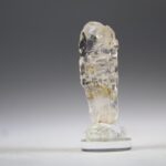 Gouden Enhydro kristal of Petroleumkwarts