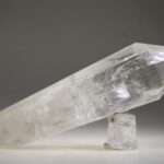 Vogelkristal of Phi-kristal Bergkristal, 12 facet