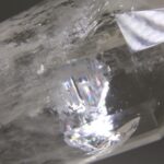 Vogelkristal of Phi-kristal Bergkristal, 12 facet