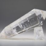 Vogelkristal of Phi-kristal Bergkristal, 12 facet