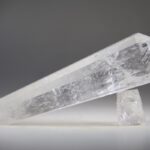 Vogelkristal of Phi-kristal Bergkristal, 12 facet