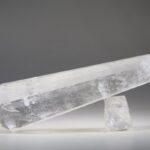 Vogelkristal of Phi-kristal Bergkristal, 12 facet