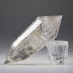 Vogelkristal of Phi-kristal Rookkwarts, 12 facet