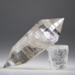 Vogelkristal of Phi-kristal Rookkwarts, 12 facet