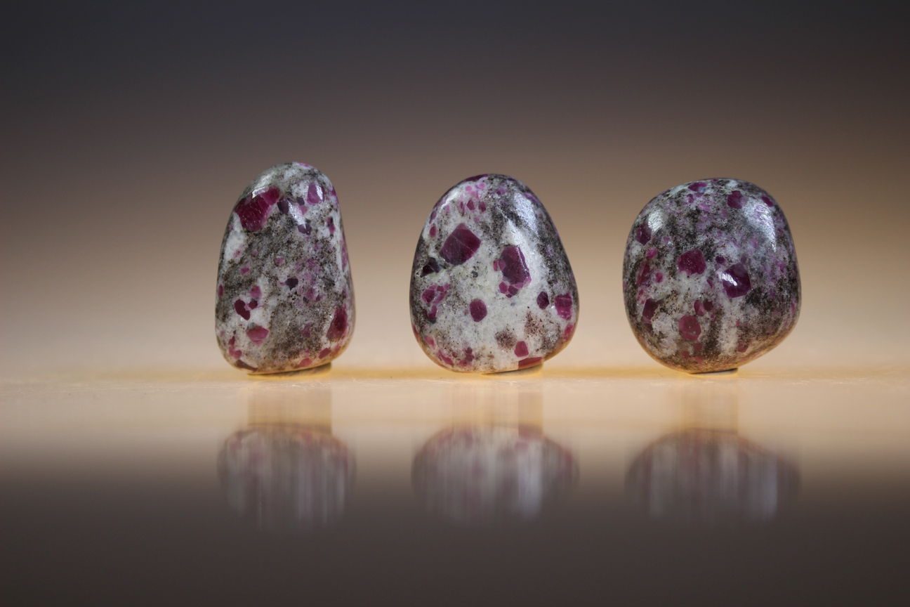 Robijn in Veldspaat