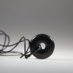 Shungit donut hanger